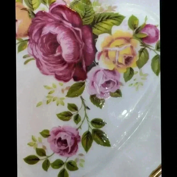 Vintage Heart Trinket Jewelry Dish Roses Fine Bone China Rare Canadian Classics - Picture 4 of 10